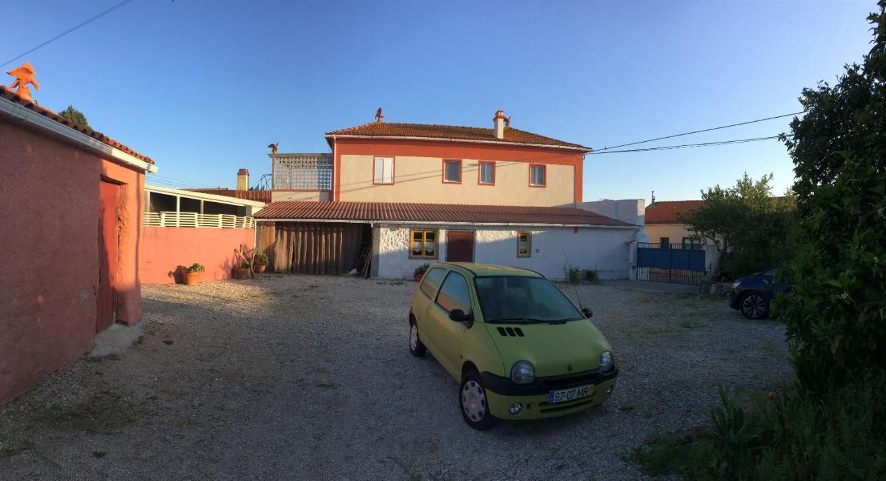 Casa 3 Aguias Panzió Aveiro Kültér fotó