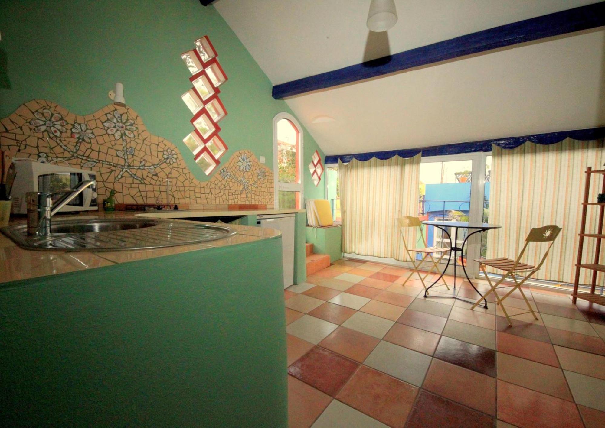 Casa 3 Aguias Panzió Aveiro Kültér fotó
